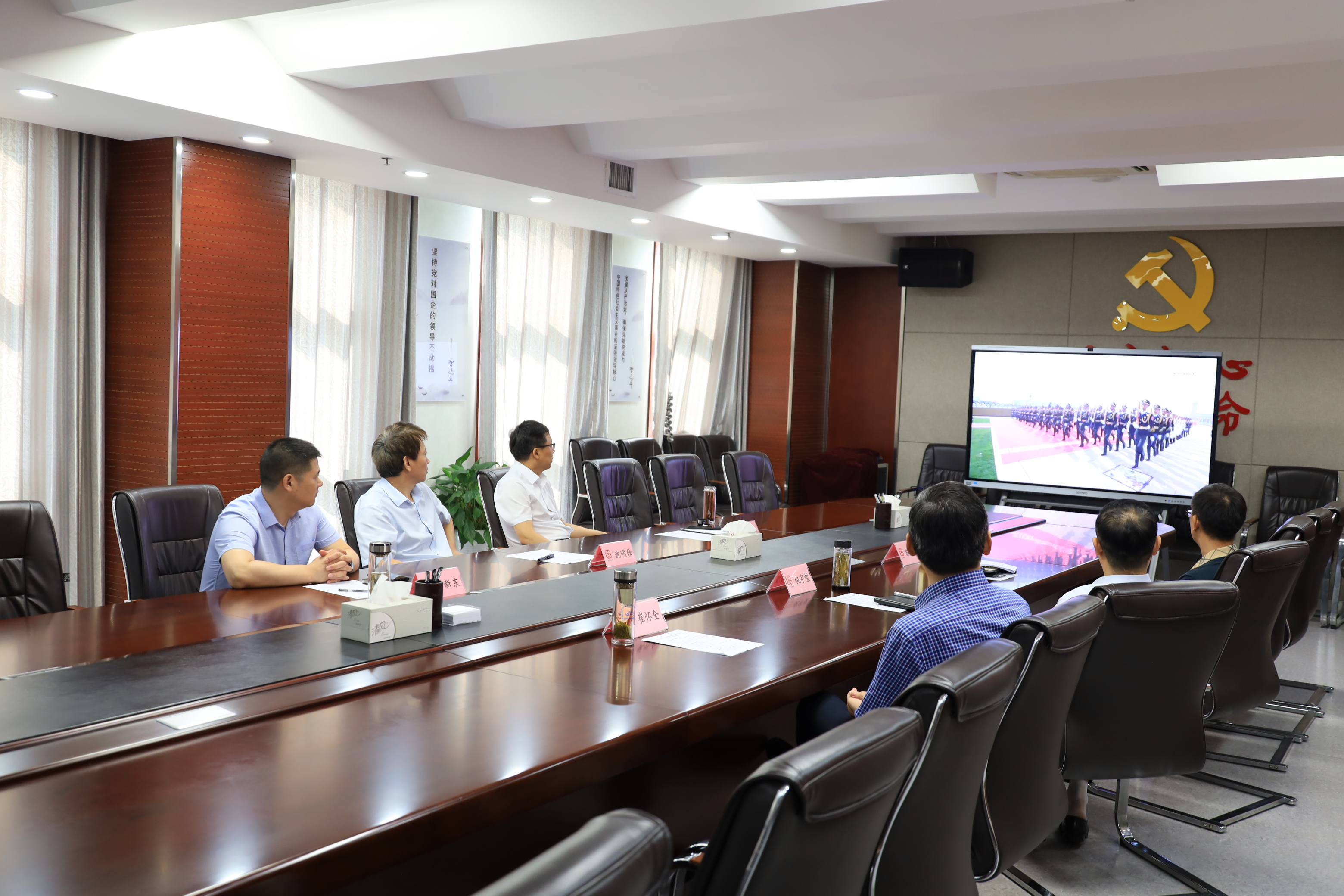 35d9f3d299033fc74a39f7a747abdb6e.jpg 35d9f3d299033fc74a39f7a747abdb6e.jpg